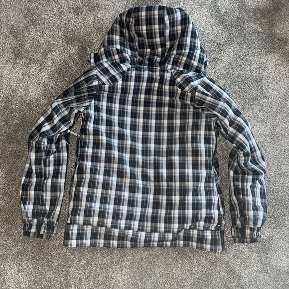 686 women’s small ski/snowboard jacket - Picture 3 of 6